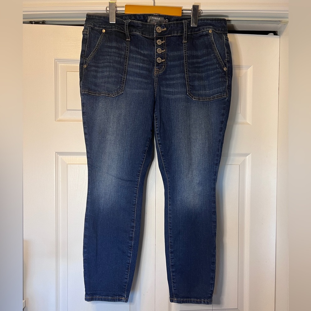 Torrid skinny jeans